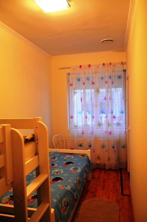 Henrietta Vendégház Hajdúszoboszló Exterior foto